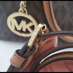 MICHAEL KORS Cindy Large Logo Satchel Handbag